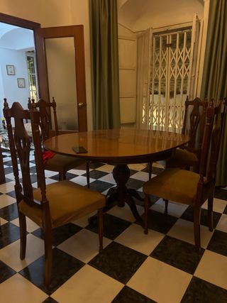 Lote 6 sillas acolchadas.