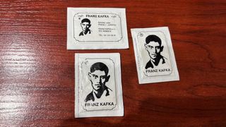 3 bustine di zucchero al caffè Old Franz Kafka Prague