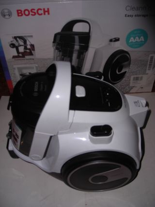 aspirador marca BOSCH BGS05A222 - NUEVO CON CAJA