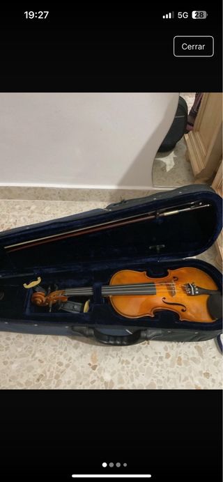 Violín nuevo con arco y funda