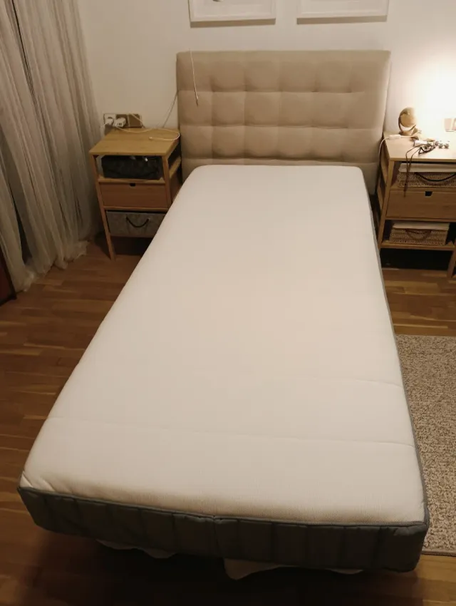 Colchón firme Vesteröy IKEA de muelles ensacados