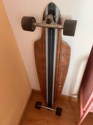 Longboard Globe madera rayas