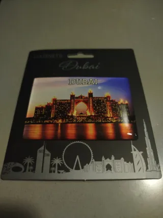 Imán Souvenir Dubai Edificio y Rueda