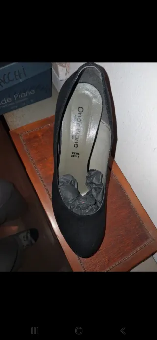 Scarpe con tacco scamosciate nere