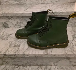 Stivaletti Dr. Martens Verdi Taglia 40