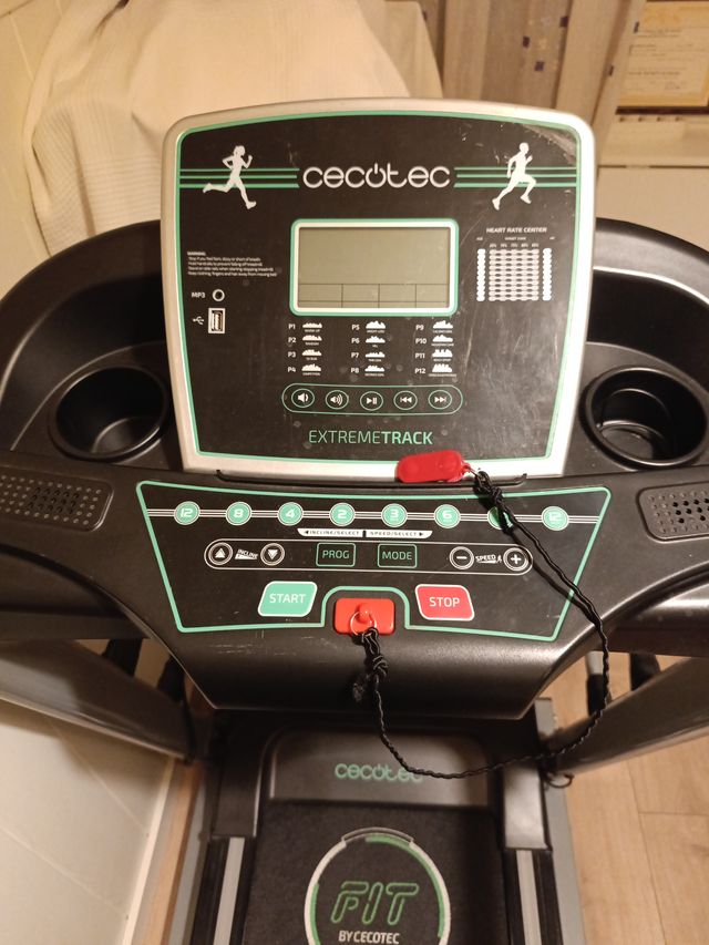 Cinta de correr Cecotec EXTREMETRACK