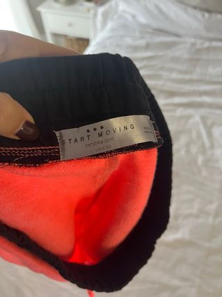 Pantalón corto chándal Bershka Talla L