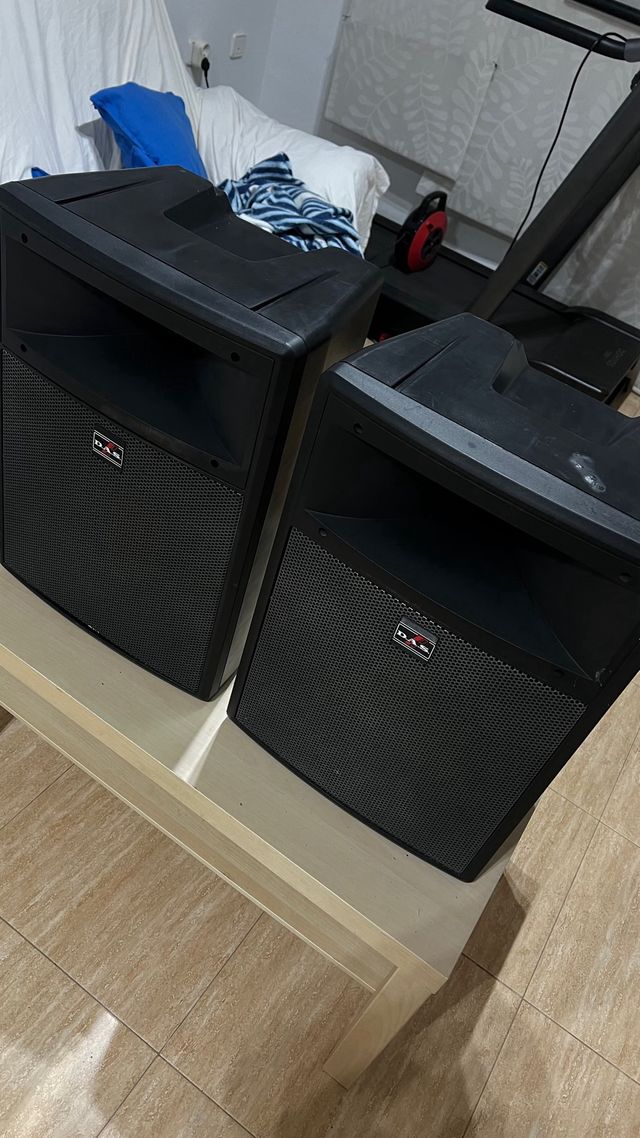 Pareja de Altavoces DAS DS 12