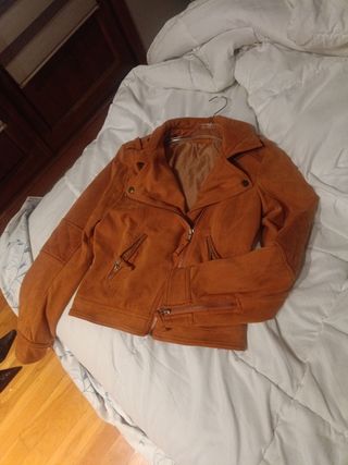 Cazadora color teja