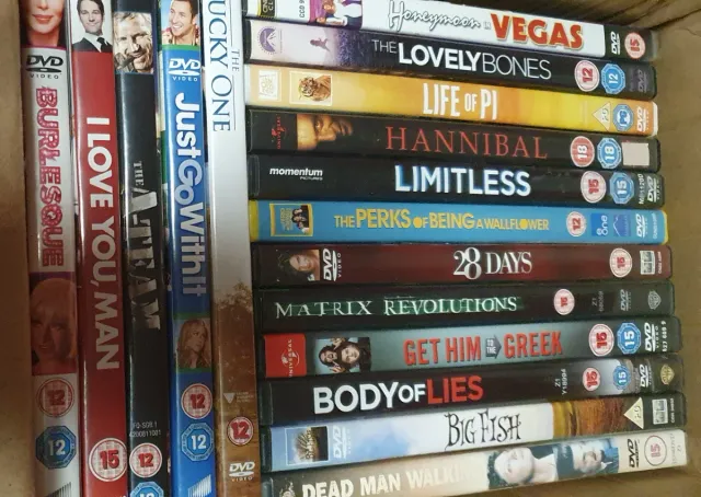 Lote DVDs: Burlesque, Lucky One, Matrix