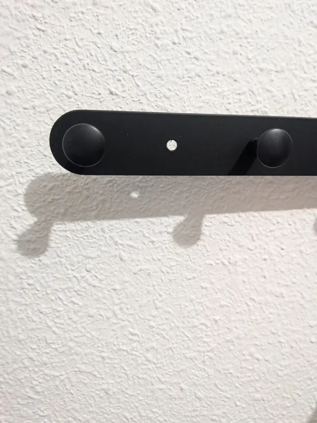 Perchero metálico negro