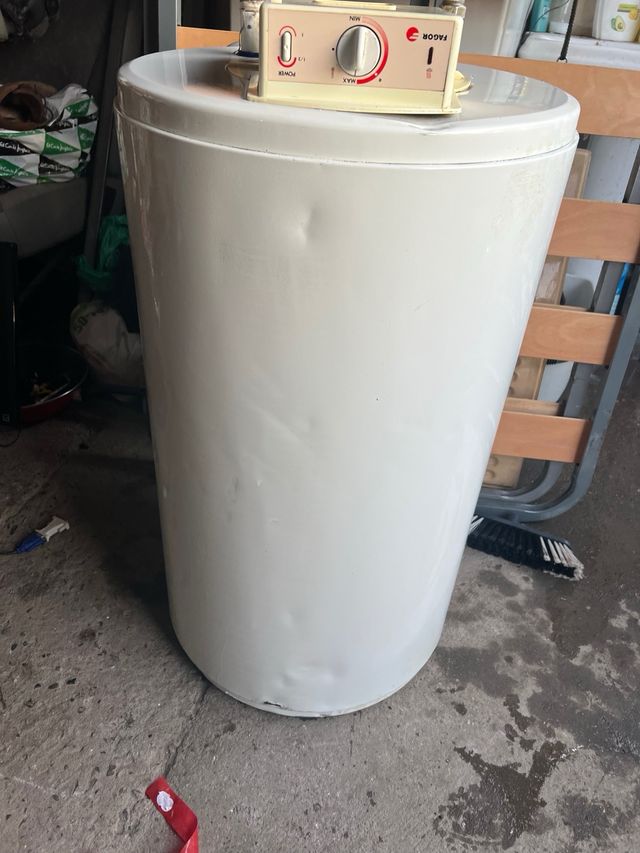 Calentador Fagor 100L Blanco