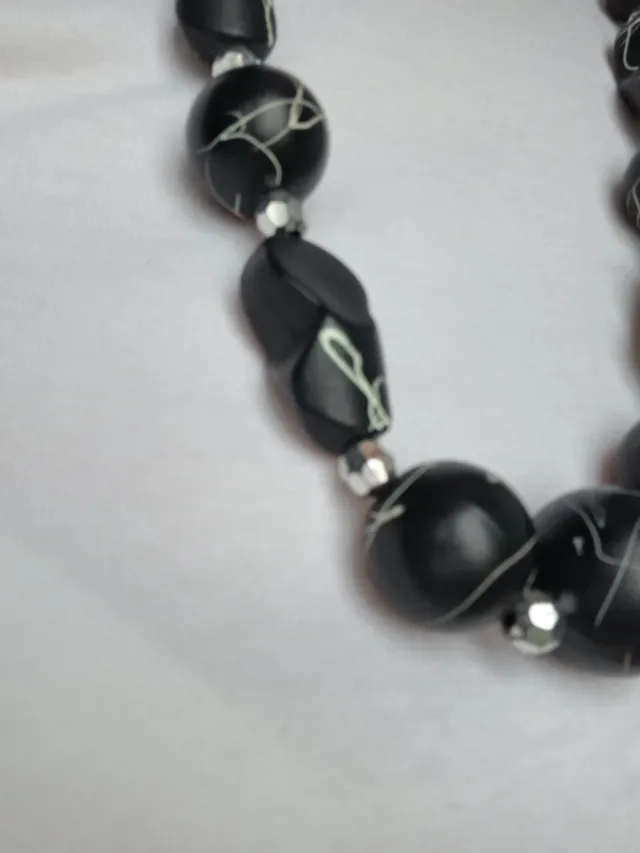 (Fare Offerte) Collana lunga etnica chic nera