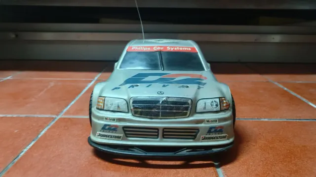 Coche RC Mercedes Carrera Tornado 2CH