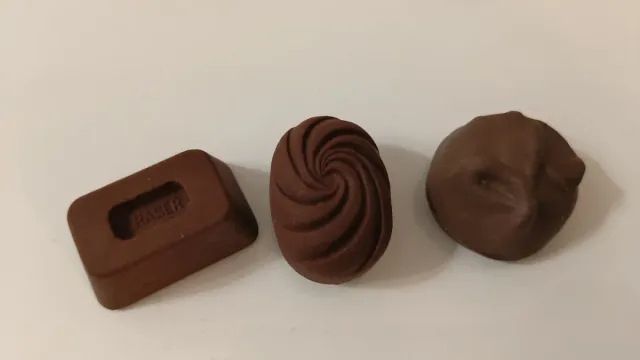 Set  di 9 Gommine Anni 80.