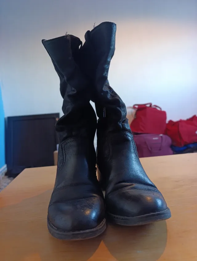 Botas altas negras