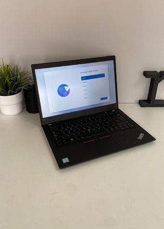 Portátil Lenovo ThinkPad T490 14" i5 8a 16Gb RAM