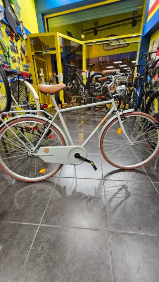 Bicicleta ciudad Montana 327 Gris