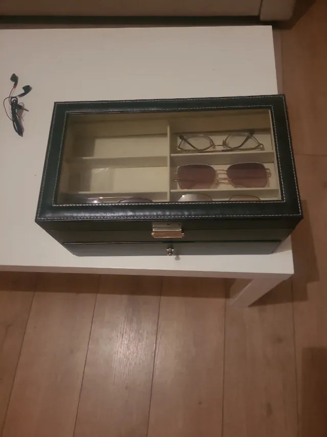 Organizador de gafas de sol y lentes