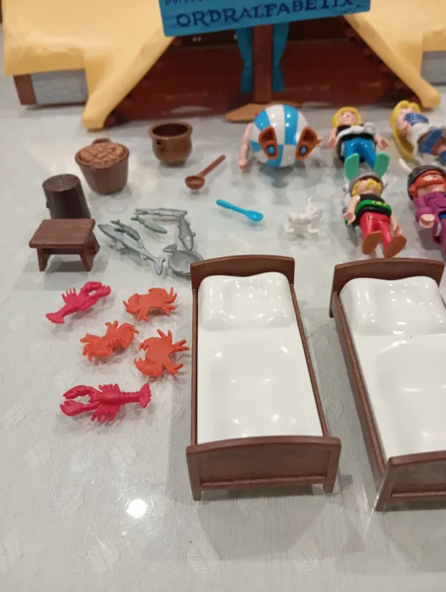 Playmobil Astérix Chez Ordralfabetix + personajes