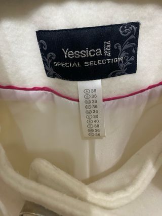 Abrigo Yessica blanco