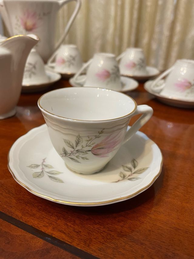 Servizio Tè 6 Tazzine, Teiera, Zuccheriera, latte