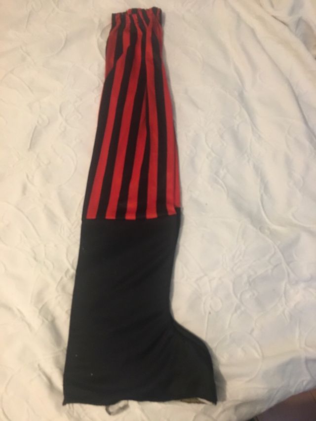 Complementos disfraz rayas rojas y negras