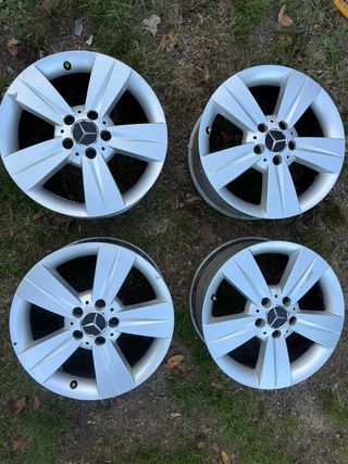 Llantas Mercedes 5 Radios
