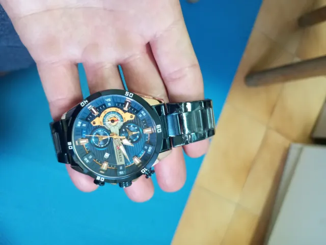 Reloj Curren Negro y Dorado para Hombre