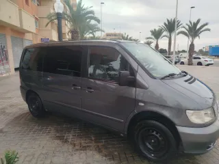 Mercedes-Benz Clase V 2002