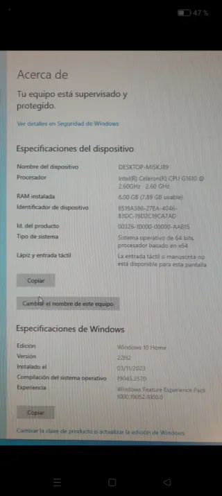 Ordenador Medion con pantalla, teclado y ratón