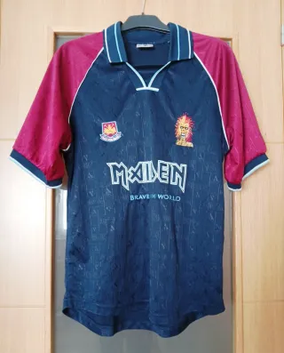 Camiseta Iron Maiden Brave New World