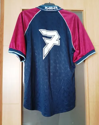 Camiseta Iron Maiden Brave New World