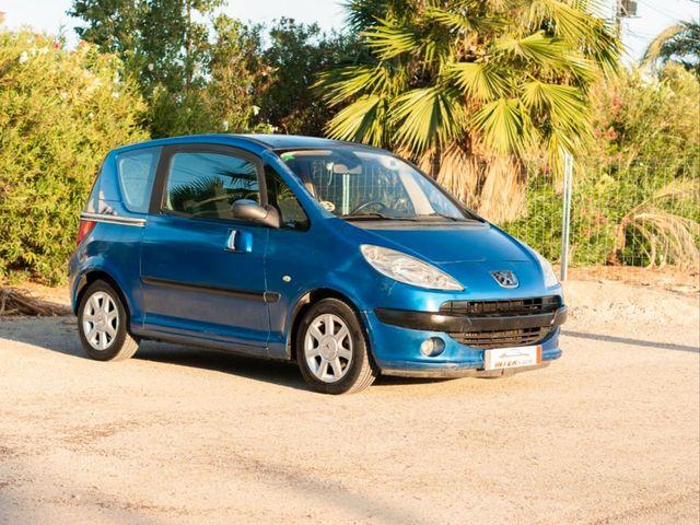 PEUGEOT 1007 1.4 HDi Dolce