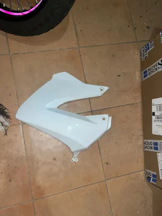 Tapas Plásticas Motoderbi senda xtreme