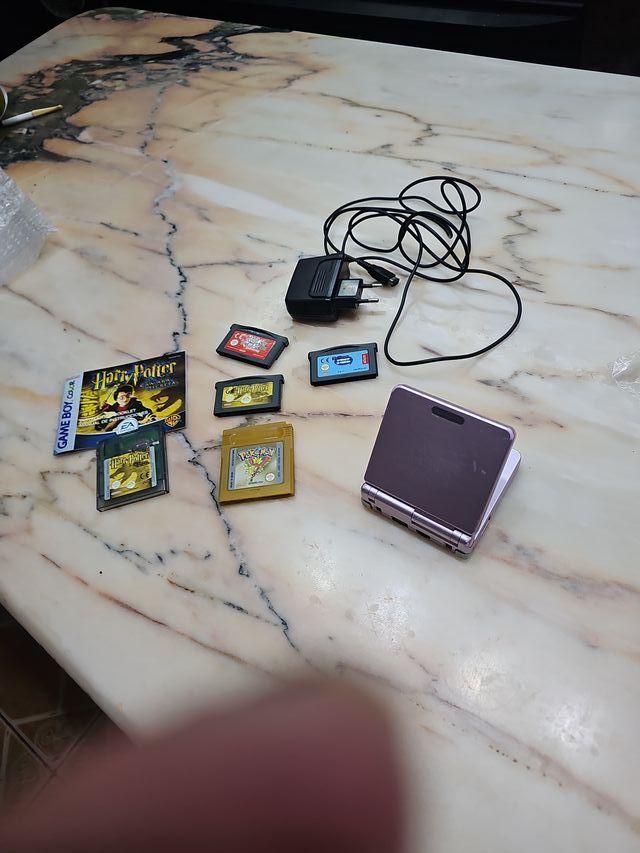 Nintendo Game Boy Advance SP Rosa va perfectament
