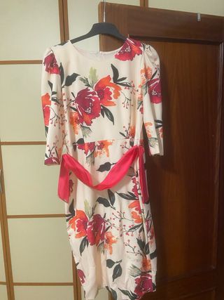 Vestido Modas Pepi Talla 42 Floral usado una vez.