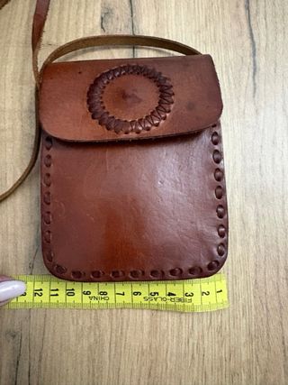 Bolso pequeño cuero artesanal boho