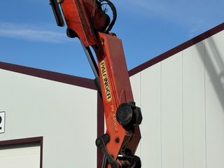 Iveco Camión Grúa Palfinger PK 44002 + Jib