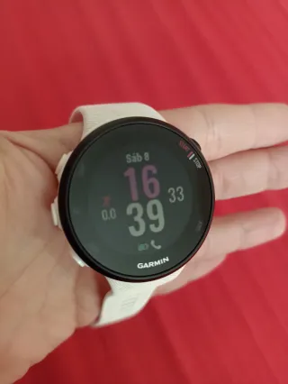 Reloj Garmin Forerunner 45S Blanco