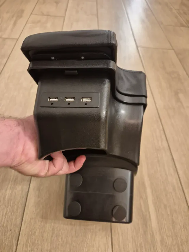 Apoyabrazos Nissan Juke Negro