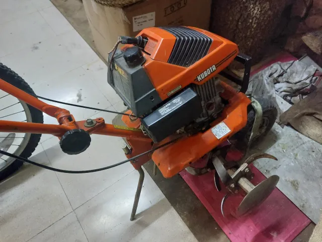 Motocultor Kubota para piezas.
