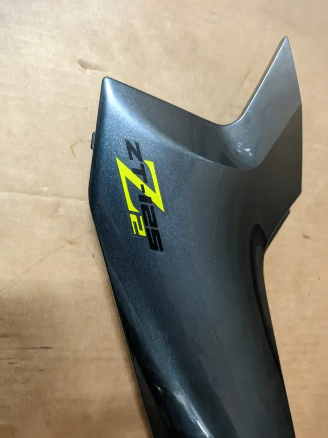 Carenado Zontes Z2 125 Gris