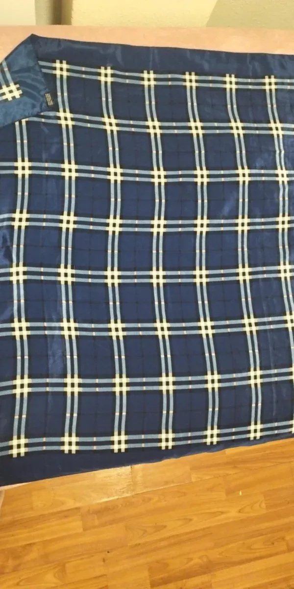 Pañuelo de seda 100% Paris-France