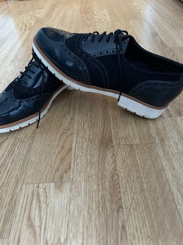 Zapatos Oxford Negros y Azules