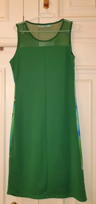 Vestido Desigual verde sin mangas