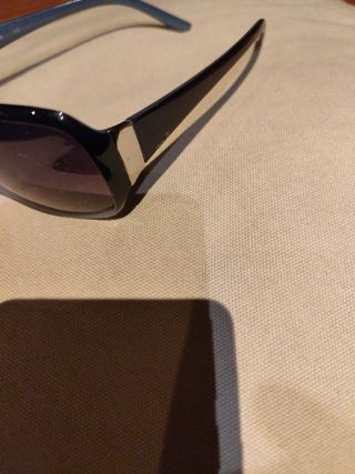 Gafas de sol Mo negras y grises