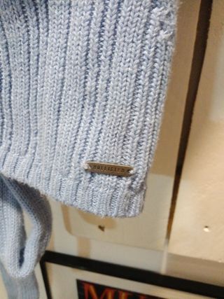 Jersey Hollister azul manga larga