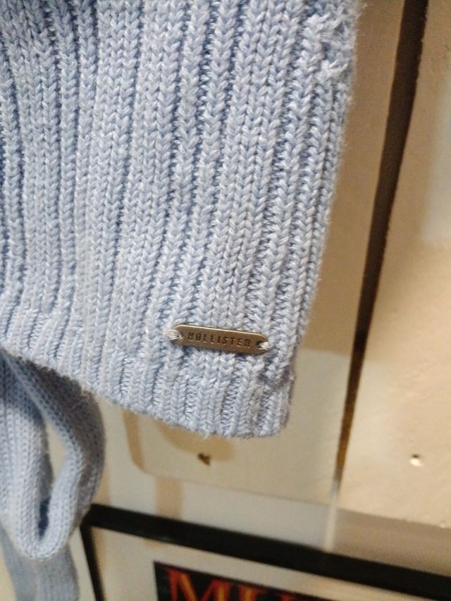 Jersey Hollister azul manga larga
