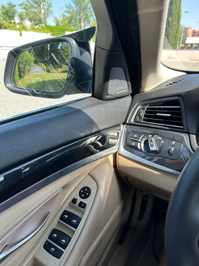 BMW Serie 5 2.0d 2013